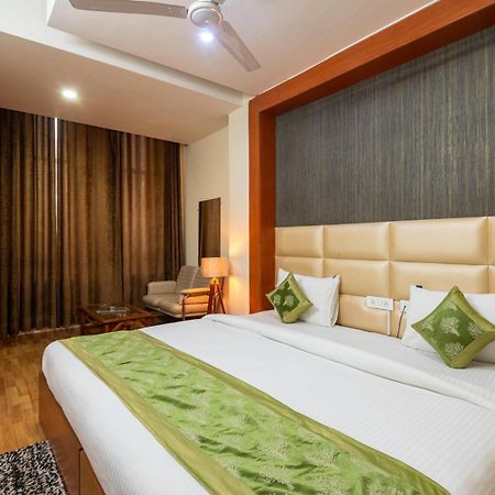 Oyster Pearl I Near Medanta Hospital I Sec-39 I Gurgaon Hotel Luaran gambar