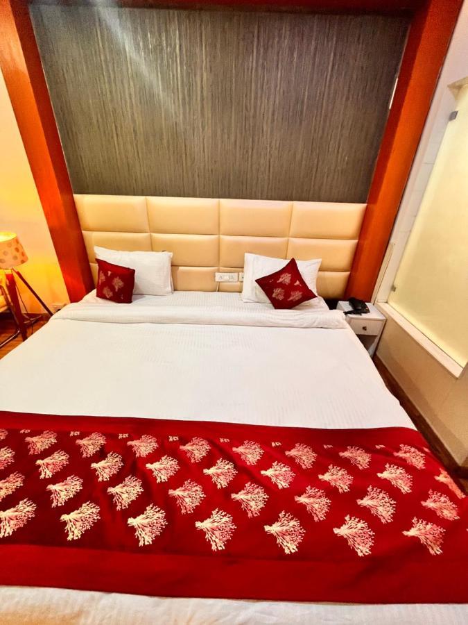 Oyster Pearl I Near Medanta Hospital I Sec-39 I Gurgaon Hotel Luaran gambar