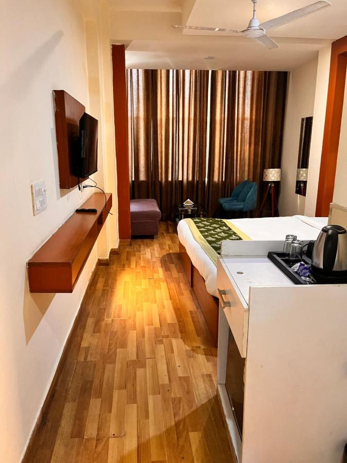 Oyster Pearl I Near Medanta Hospital I Sec-39 I Gurgaon Hotel Luaran gambar