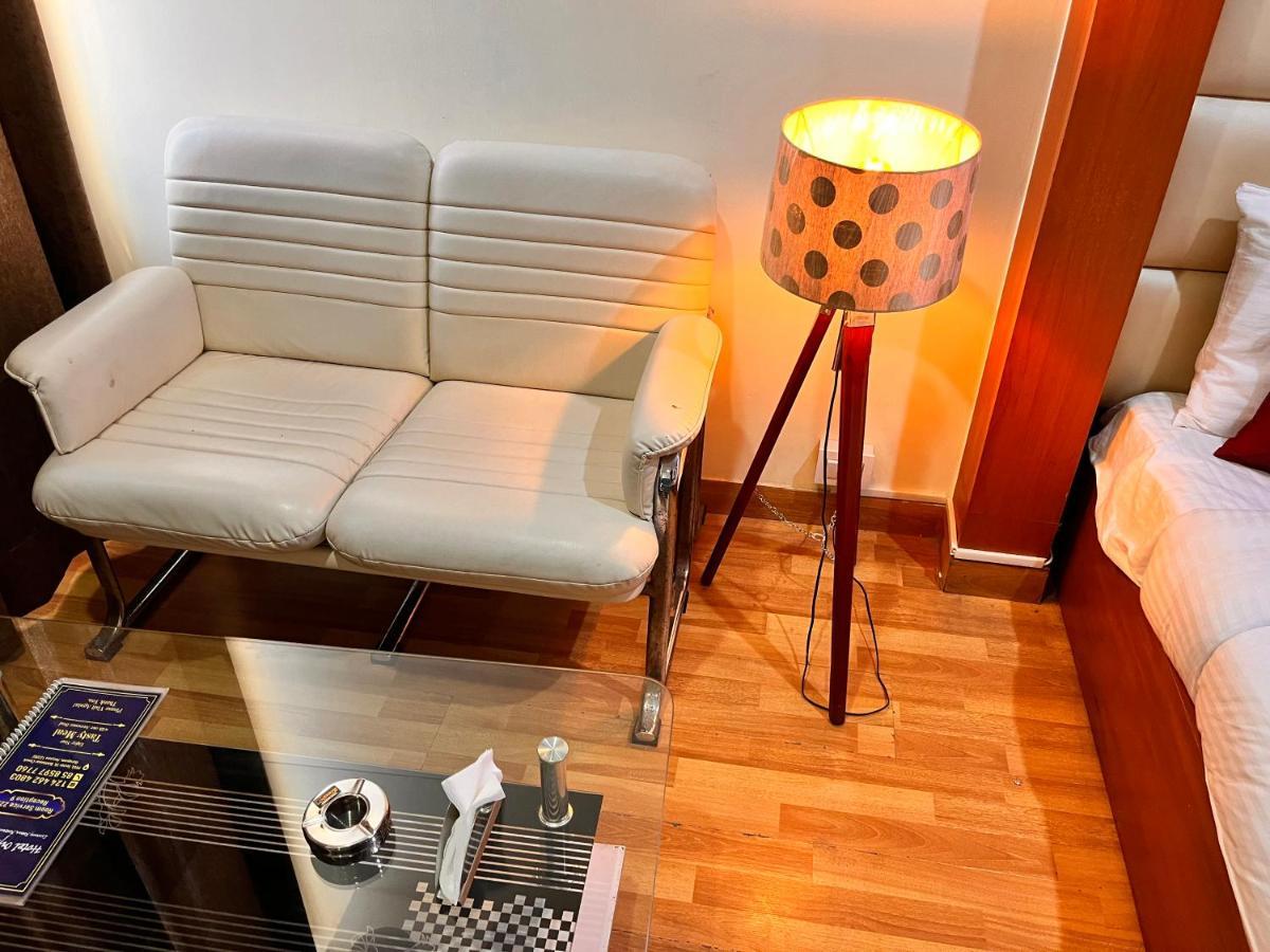 Oyster Pearl I Near Medanta Hospital I Sec-39 I Gurgaon Hotel Luaran gambar