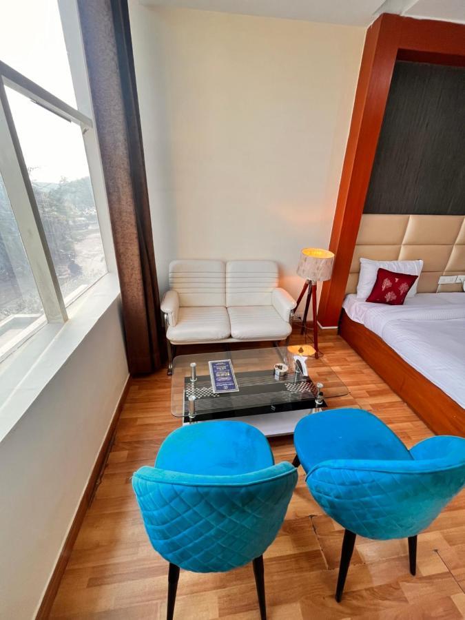 Oyster Pearl I Near Medanta Hospital I Sec-39 I Gurgaon Hotel Luaran gambar