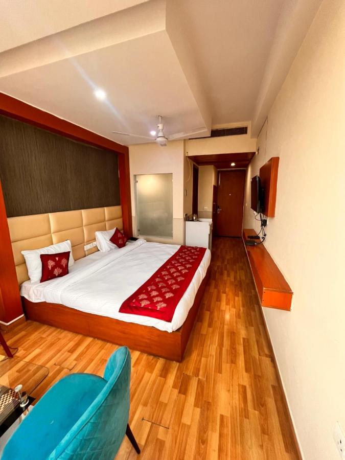 Oyster Pearl I Near Medanta Hospital I Sec-39 I Gurgaon Hotel Luaran gambar
