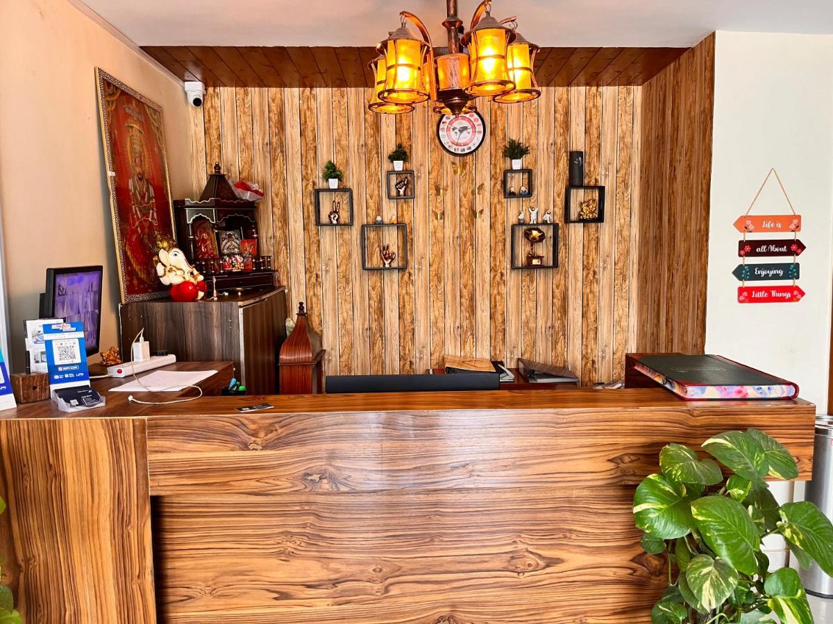 Oyster Pearl I Near Medanta Hospital I Sec-39 I Gurgaon Hotel Luaran gambar