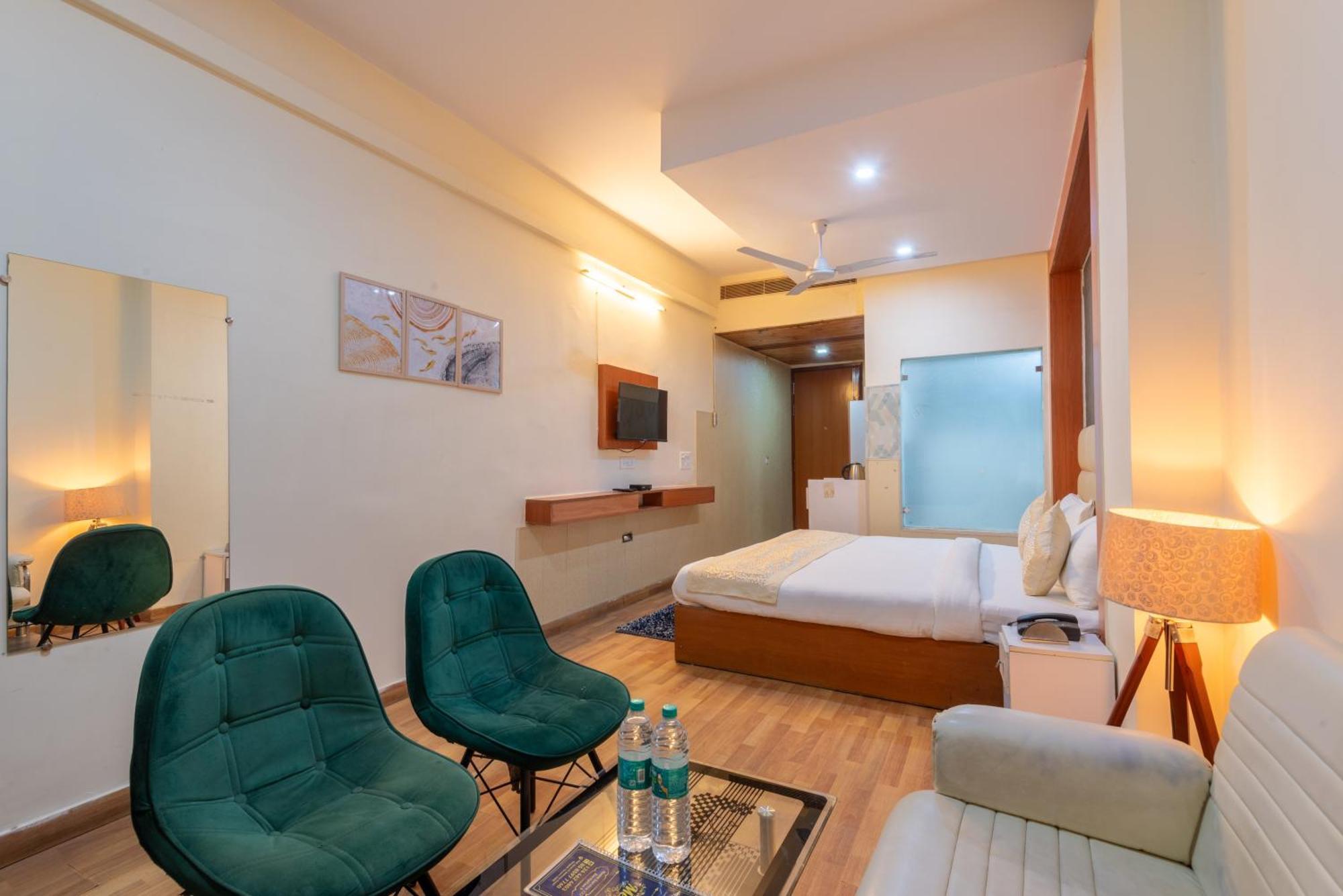 Oyster Pearl I Near Medanta Hospital I Sec-39 I Gurgaon Hotel Luaran gambar