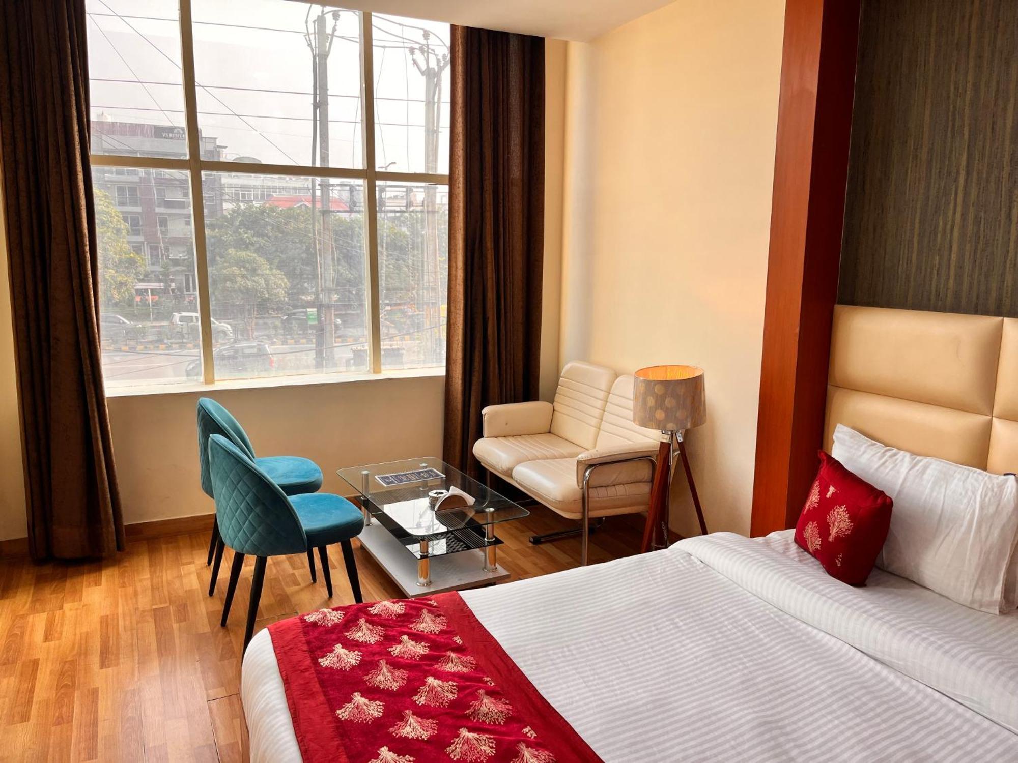 Oyster Pearl I Near Medanta Hospital I Sec-39 I Gurgaon Hotel Luaran gambar
