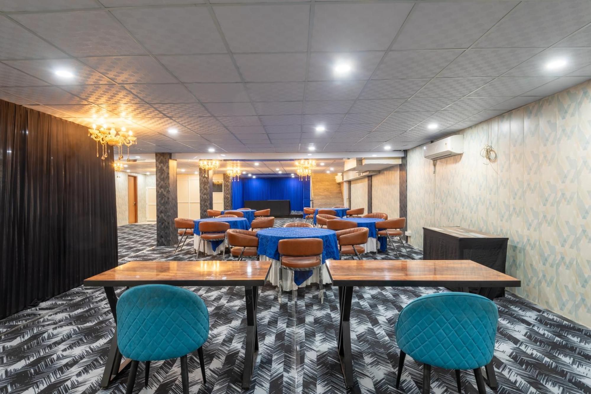 Oyster Pearl I Near Medanta Hospital I Sec-39 I Gurgaon Hotel Luaran gambar